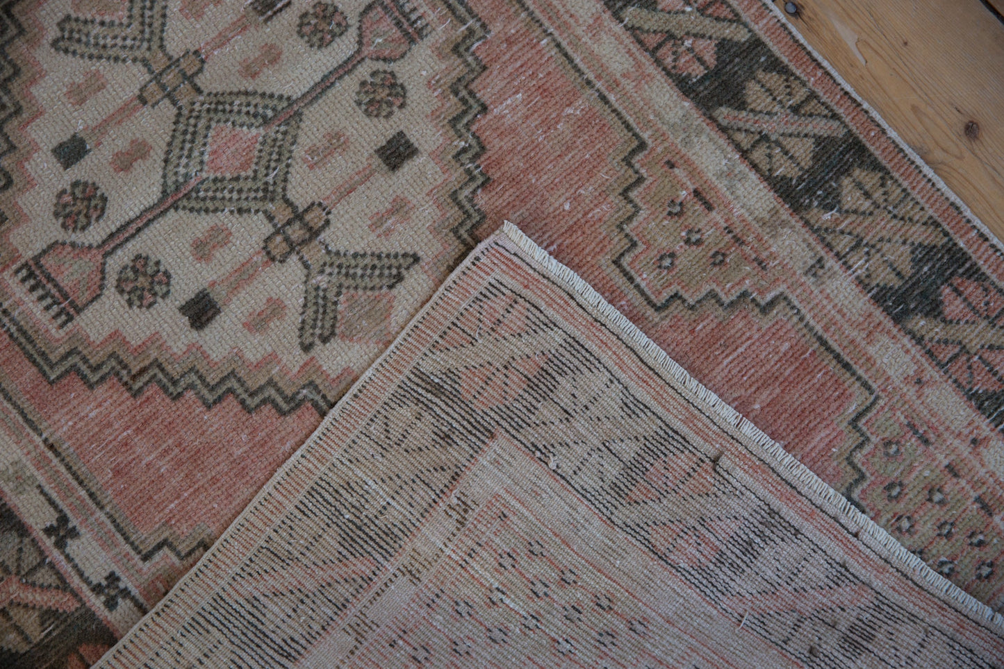 2.5x5 Vintage Distressed Oushak Rug Runner