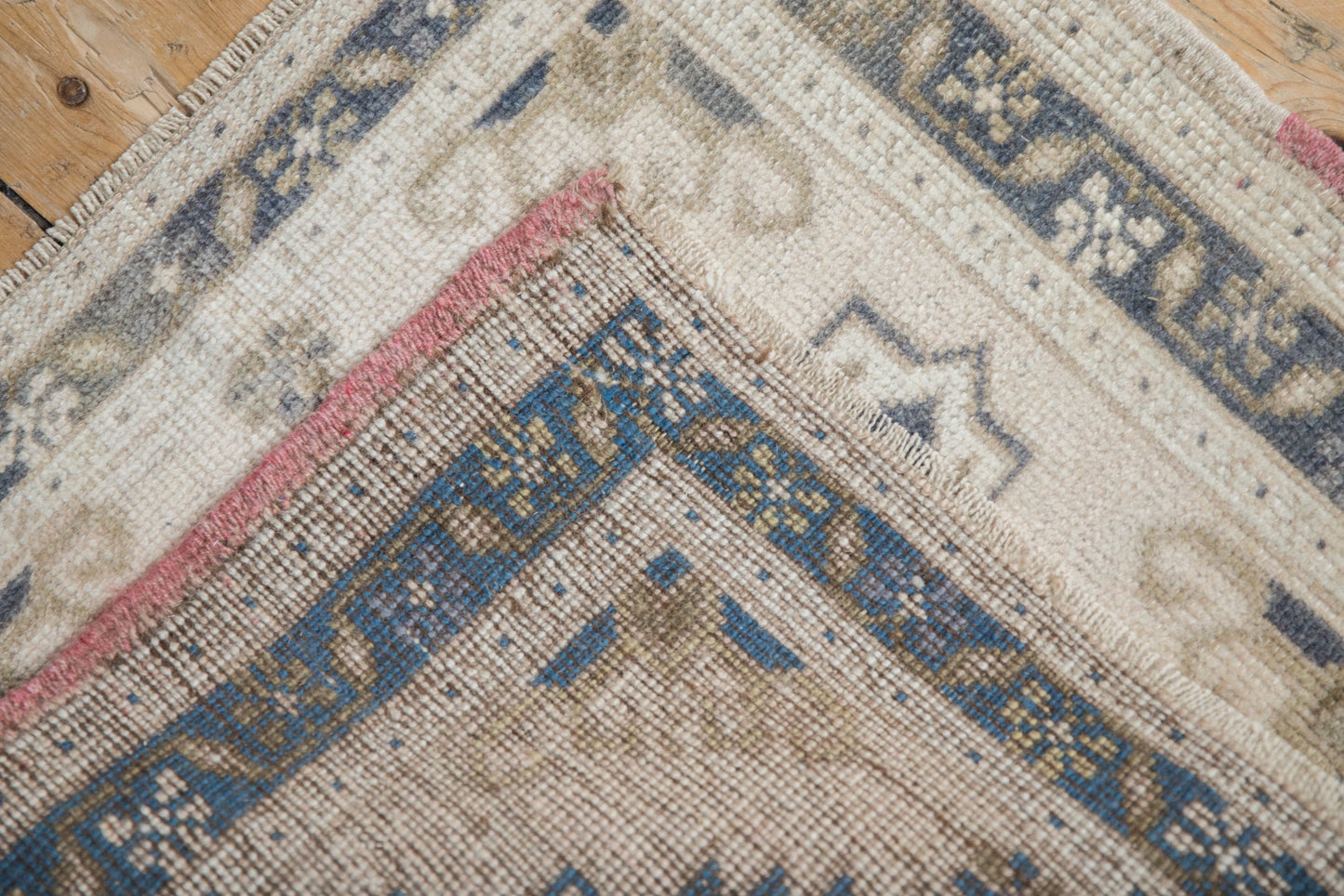 2x2 Vintage Distressed Oushak Square Rug Mat