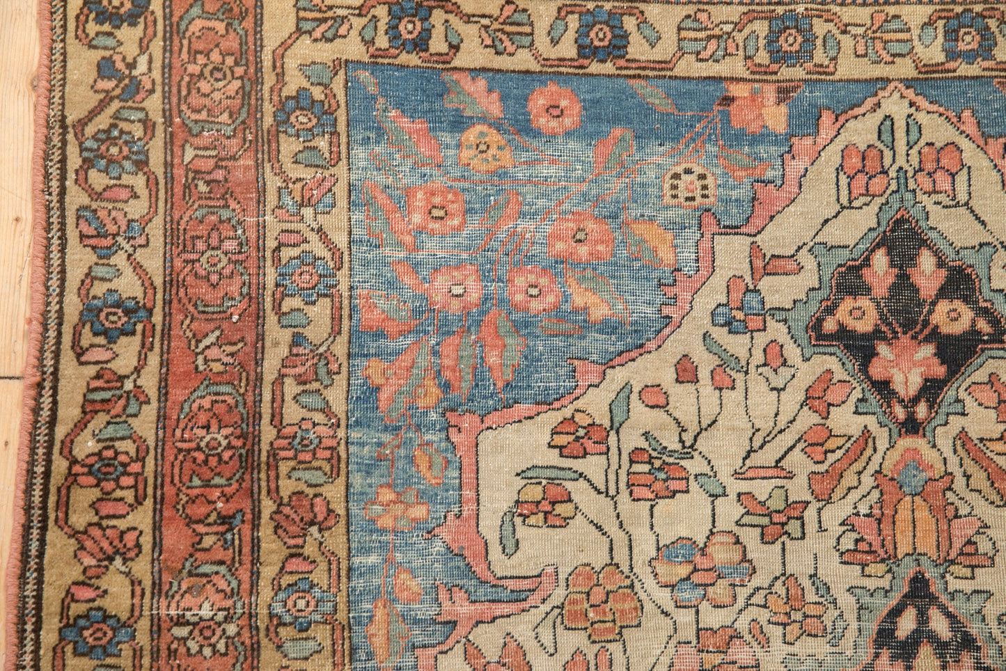 3.5x5 Antique Fine Farahan Sarouk Rug