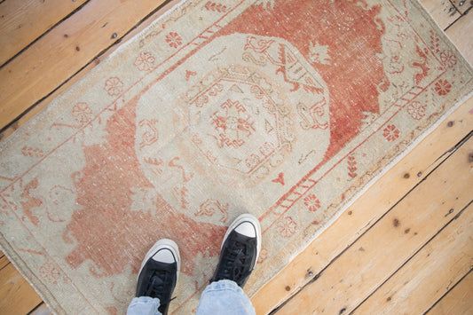 2.5x4.5 Vintage Distressed Oushak Rug