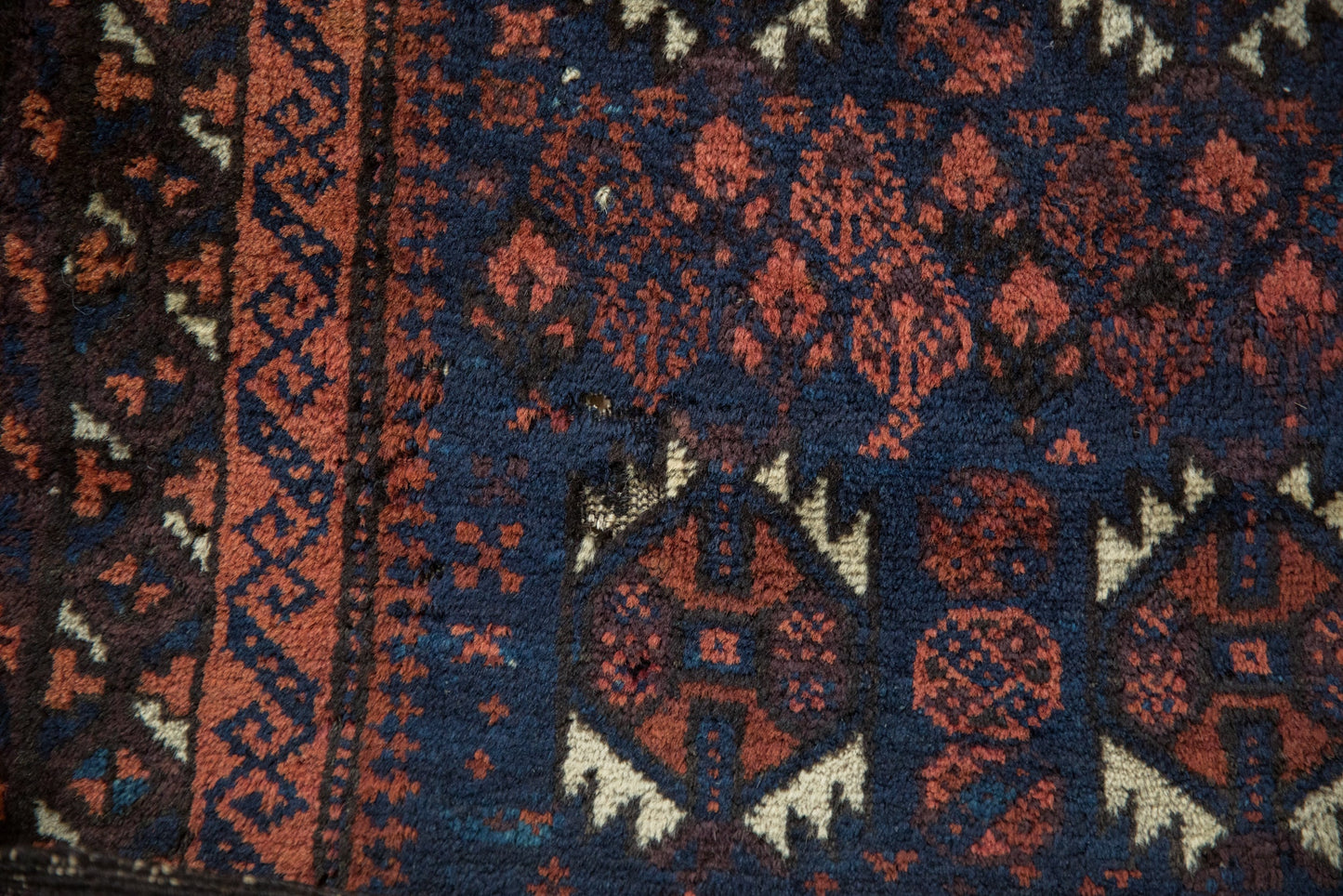 2x3 Antique Belouch Rug Mat
