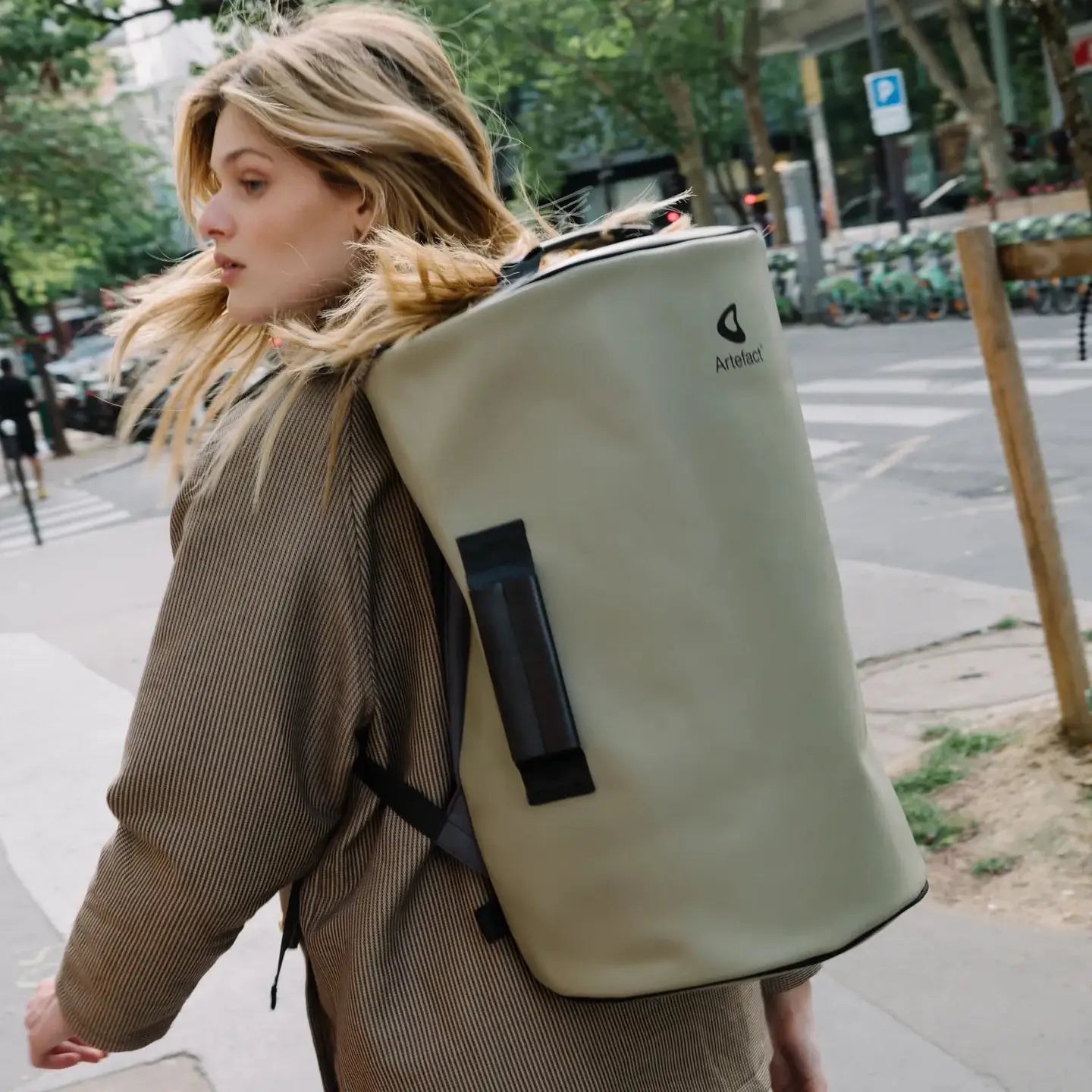 Outboard - 35L - Yellow