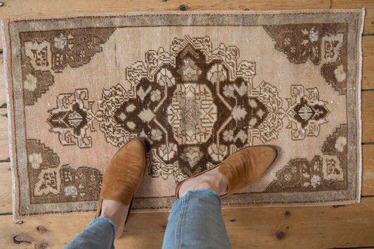 1.5x3 Vintage Distressed Oushak Rug Mat