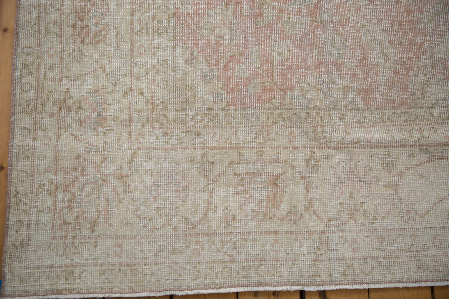 7x10.5 Vintage Distressed Sparta Carpet