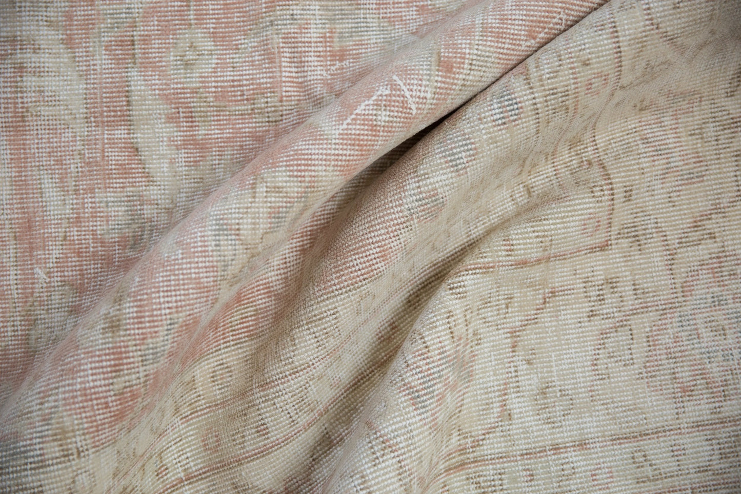 7x10.5 Vintage Distressed Sparta Carpet