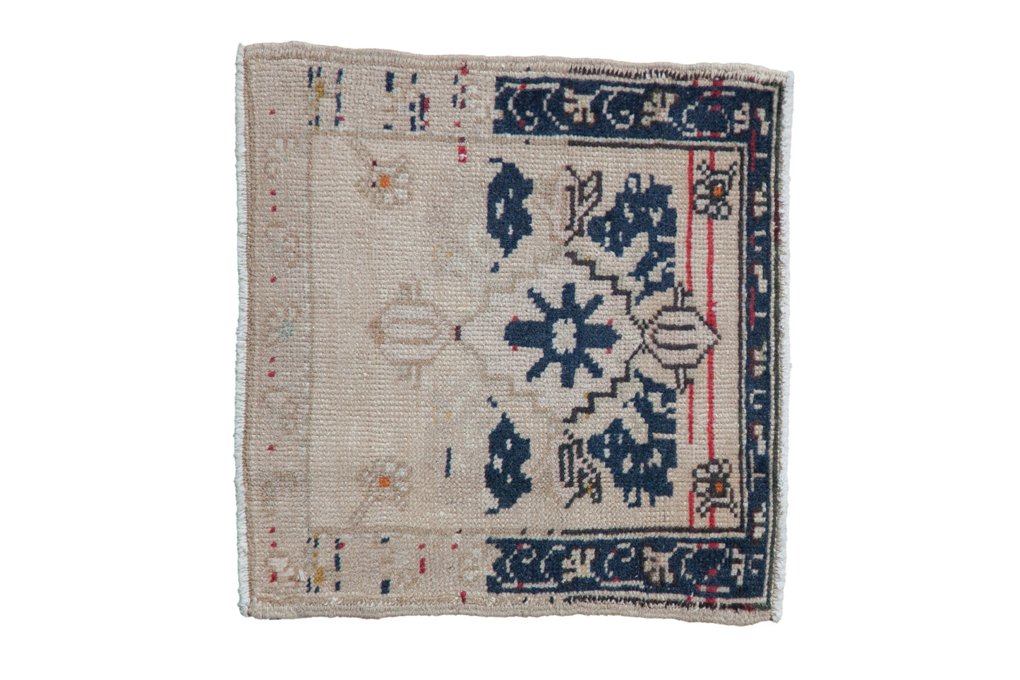 1.5x1.5 Vintage Distressed Oushak Square Rug Mat