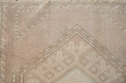 1.5x2 Vintage Distressed Oushak Square Rug Mat