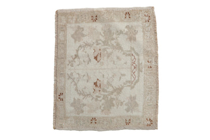 1.5x2 Vintage Distressed Oushak Square Rug Mat