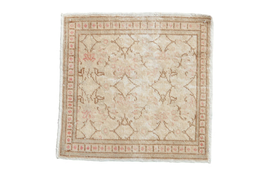 1.5x1.5 Vintage Distressed Kayseri Square Rug Mat