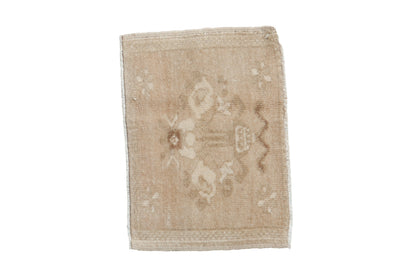 1x1.5 Vintage Distressed Bag Face Oushak Square Rug Mat