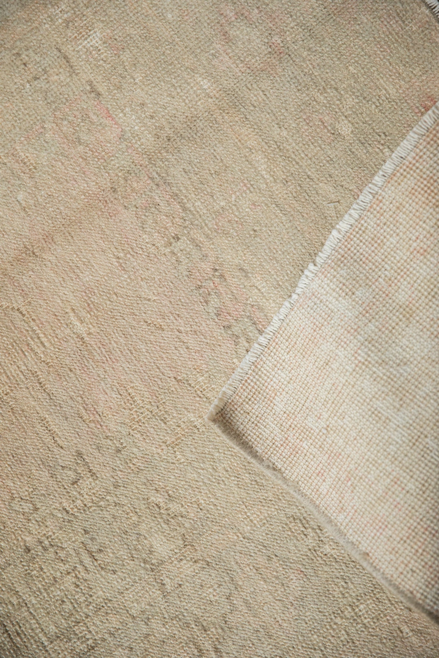 2.5x3.5 Vintage Distressed Melas Rug