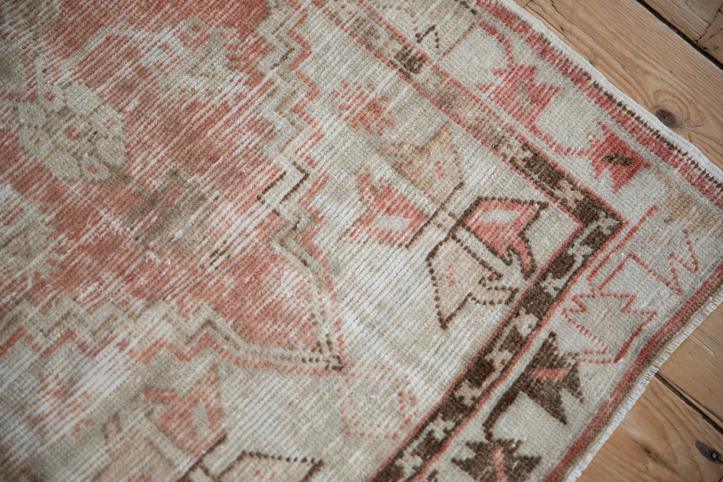 2.5x5.5 Vintage Distressed Oushak Rug Runner