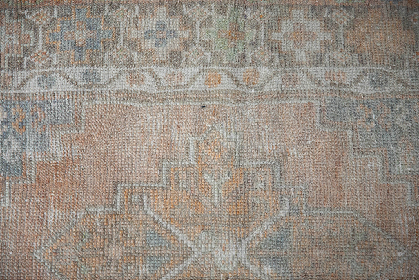 2.5x4 Vintage Distressed Oushak Rug