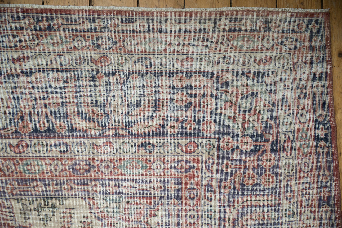 9x12.5 Vintage Distressed Sparta Carpet