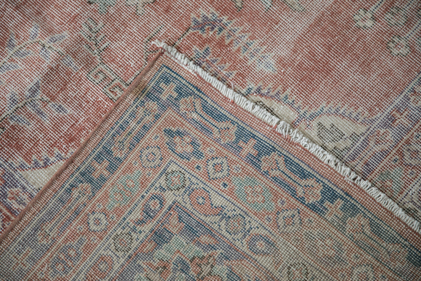 9x12.5 Vintage Distressed Sparta Carpet