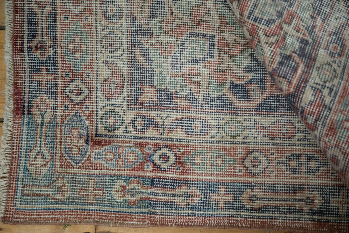 9x12.5 Vintage Distressed Sparta Carpet