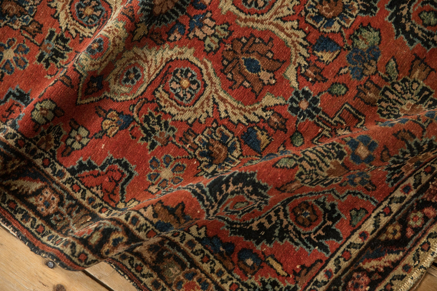 2.5x4 Vintage Dargezine Rug