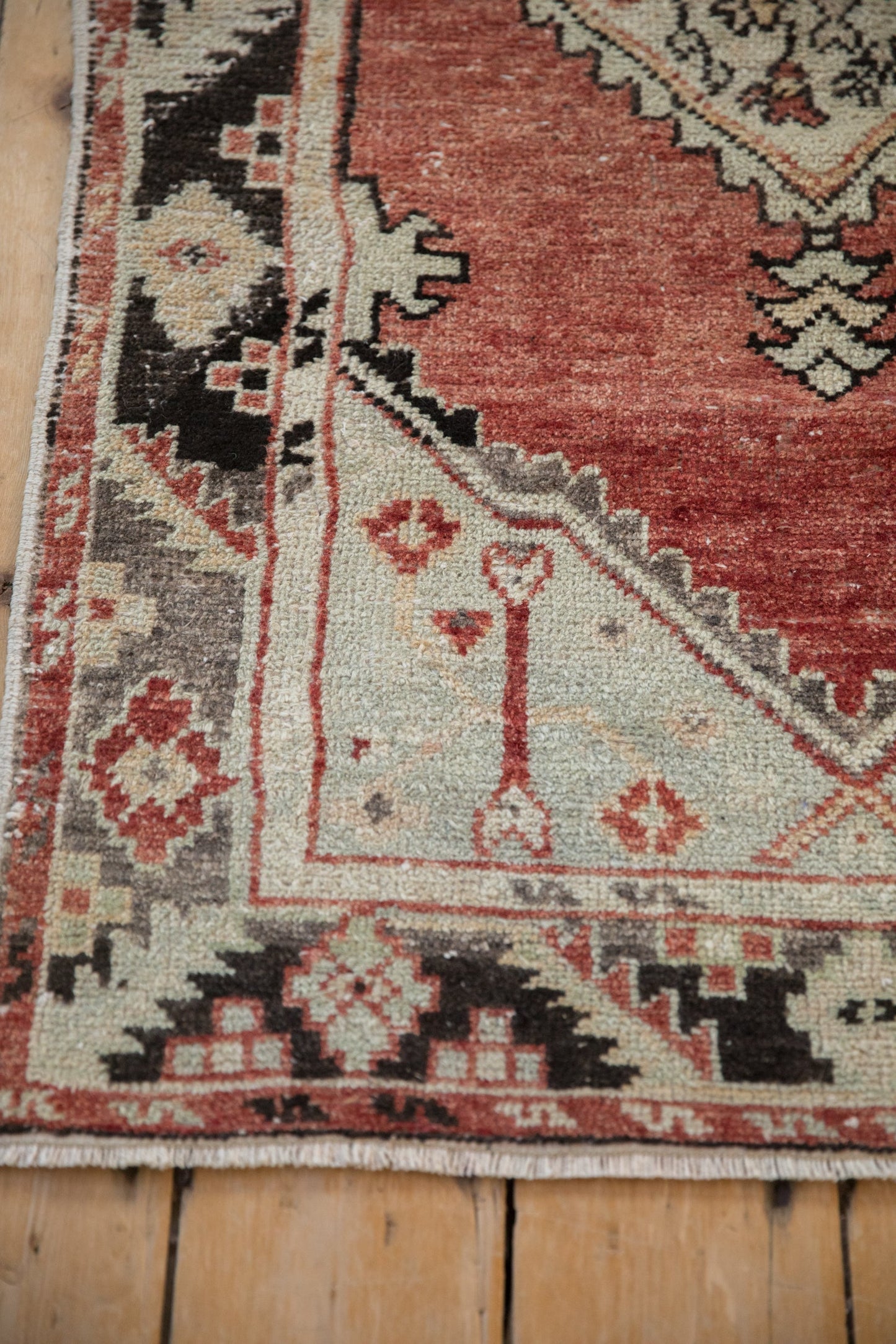 2.5x5 Vintage Distressed Oushak Rug Runner