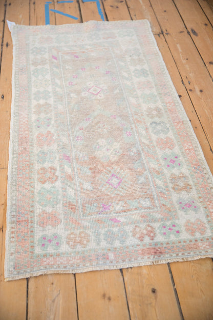 2.5x4.5 Vintage Distressed Oushak Rug