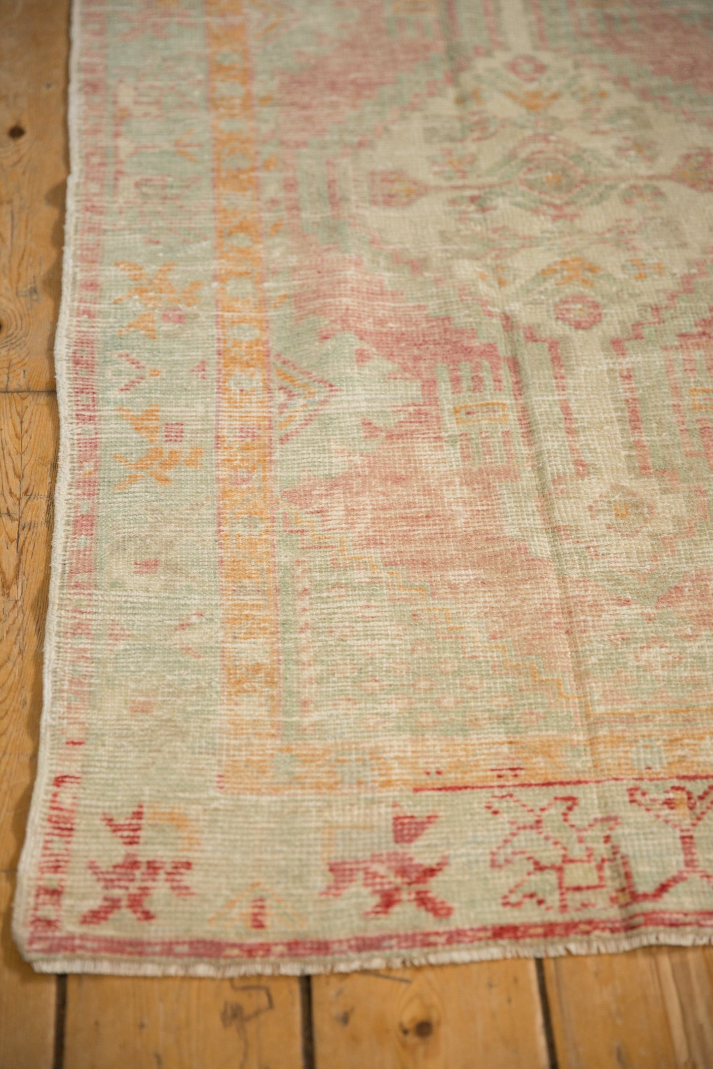 2.5x4.5 Vintage Distressed Oushak Rug
