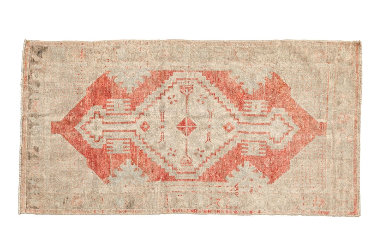 2.5x4.5 Vintage Distressed Oushak Rug