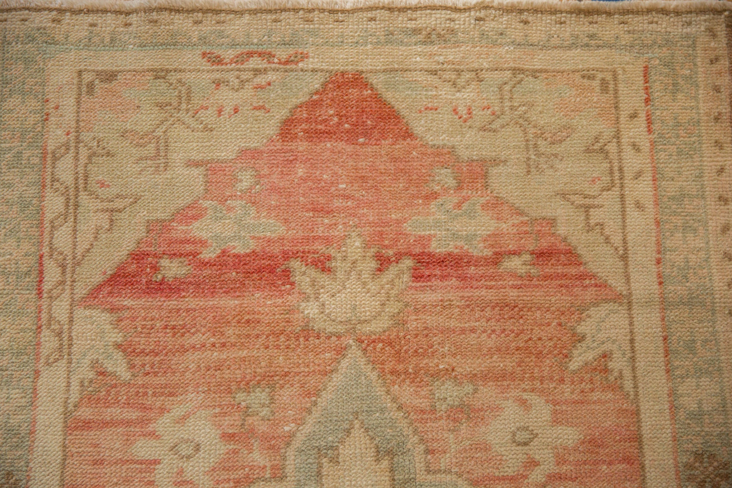 2.5x4.5 Vintage Distressed Oushak Rug