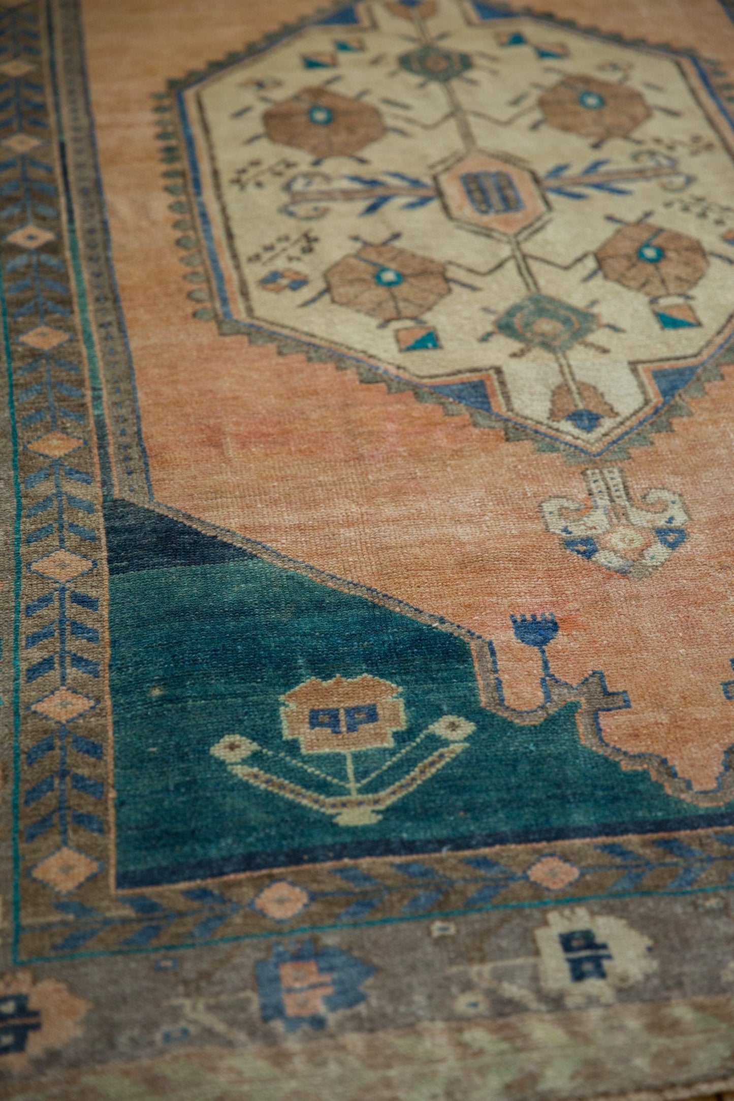 4x6 Vintage Distressed Oushak Rug