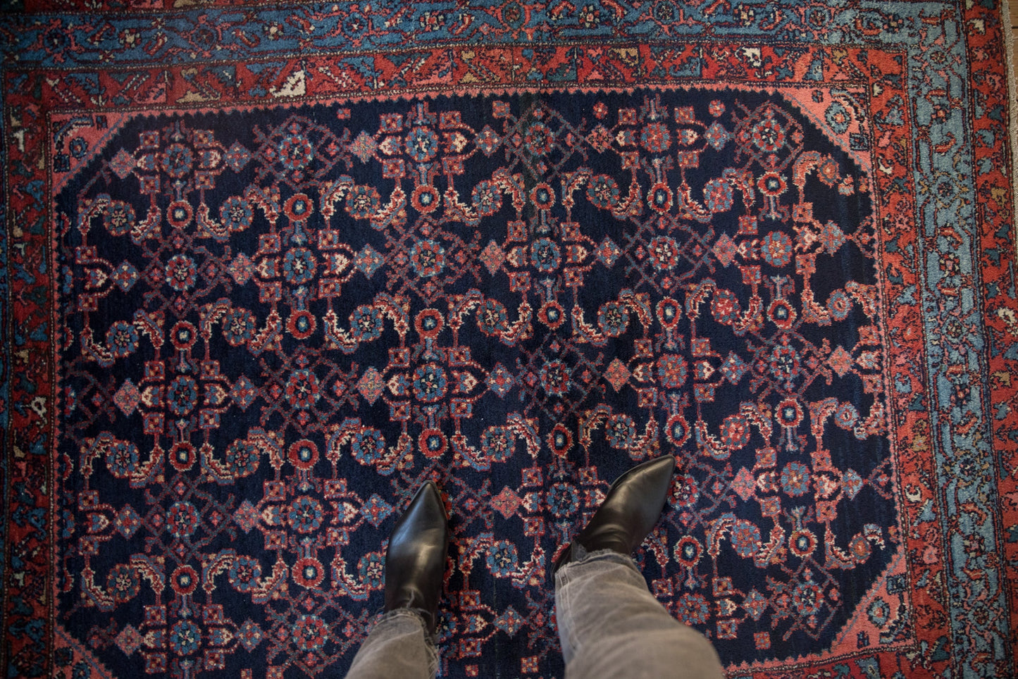 5x6 Vintage Engelas Square Rug