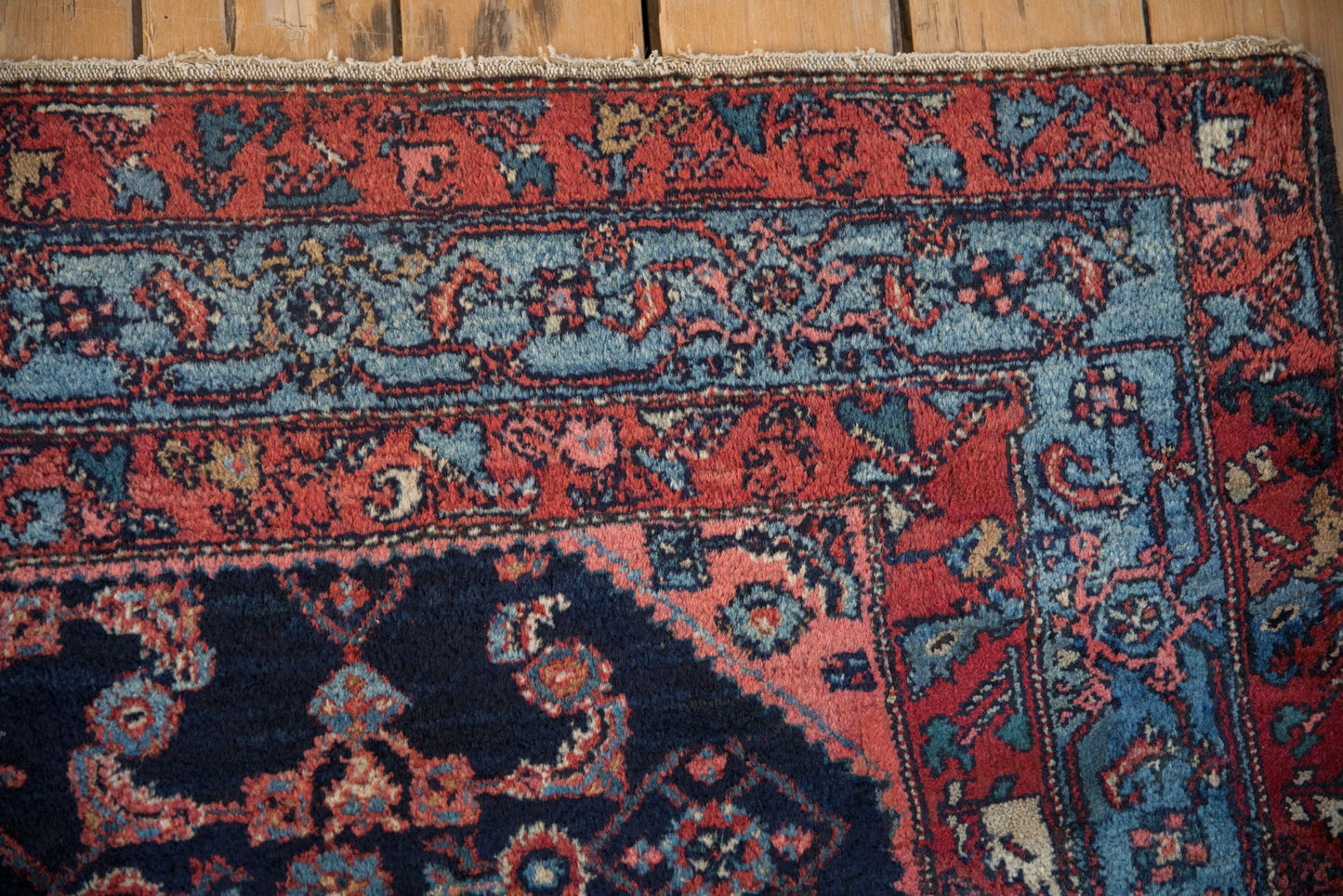 5x6 Vintage Engelas Square Rug