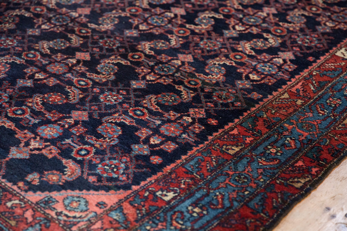 5x6 Vintage Engelas Square Rug