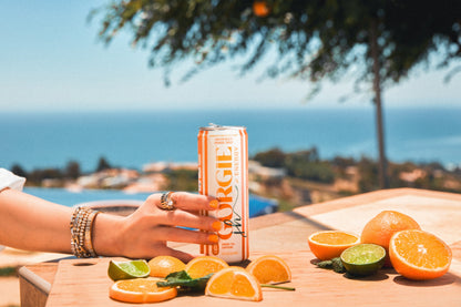 Jaclyn Hill's Orange Twist