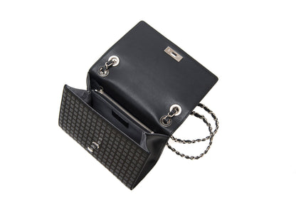 W chain shoulder - Studs
