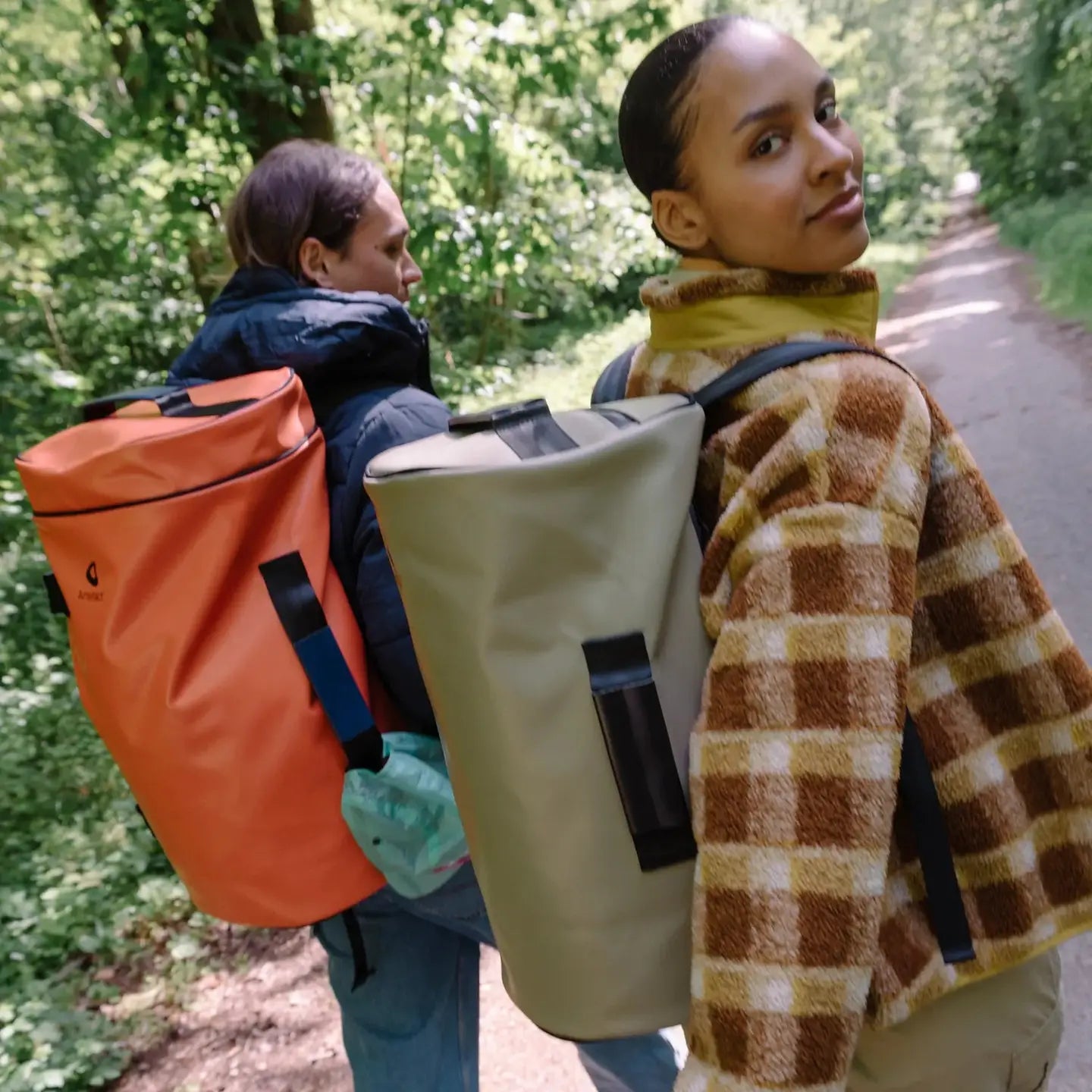 Large Outboard - 50L - Orange