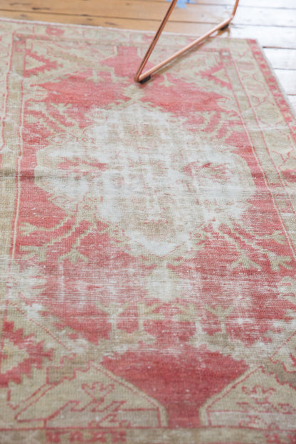 2.5x4.5 Vintage Distressed Oushak Rug