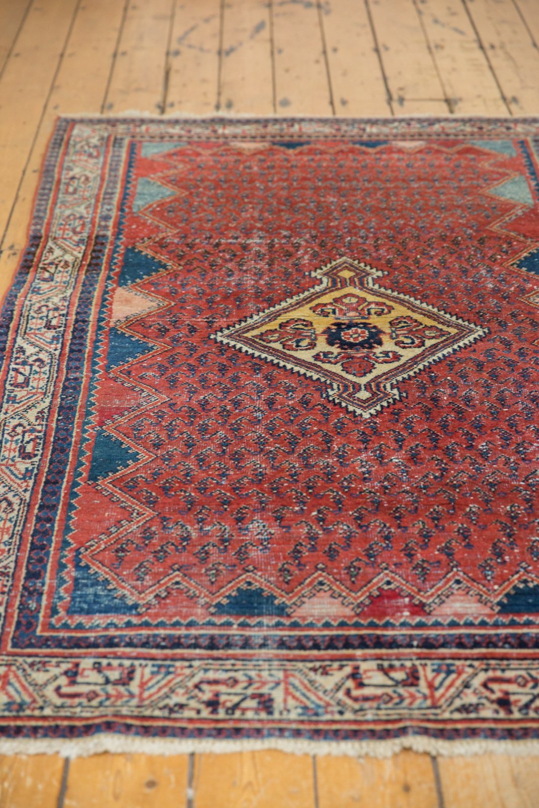 4x7 Vintage Serbend Rug