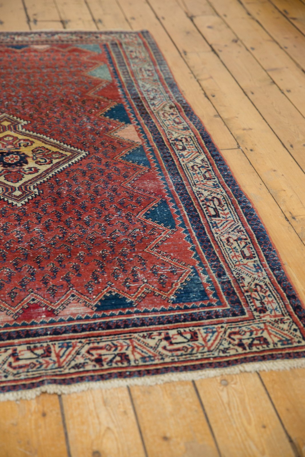 4x7 Vintage Serbend Rug