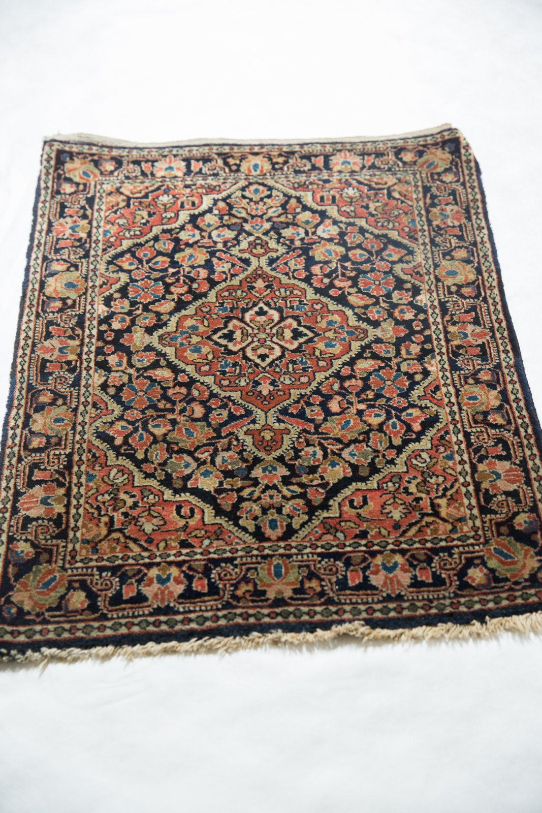 2x3 Vintage Fine Sarouk Rug Mat