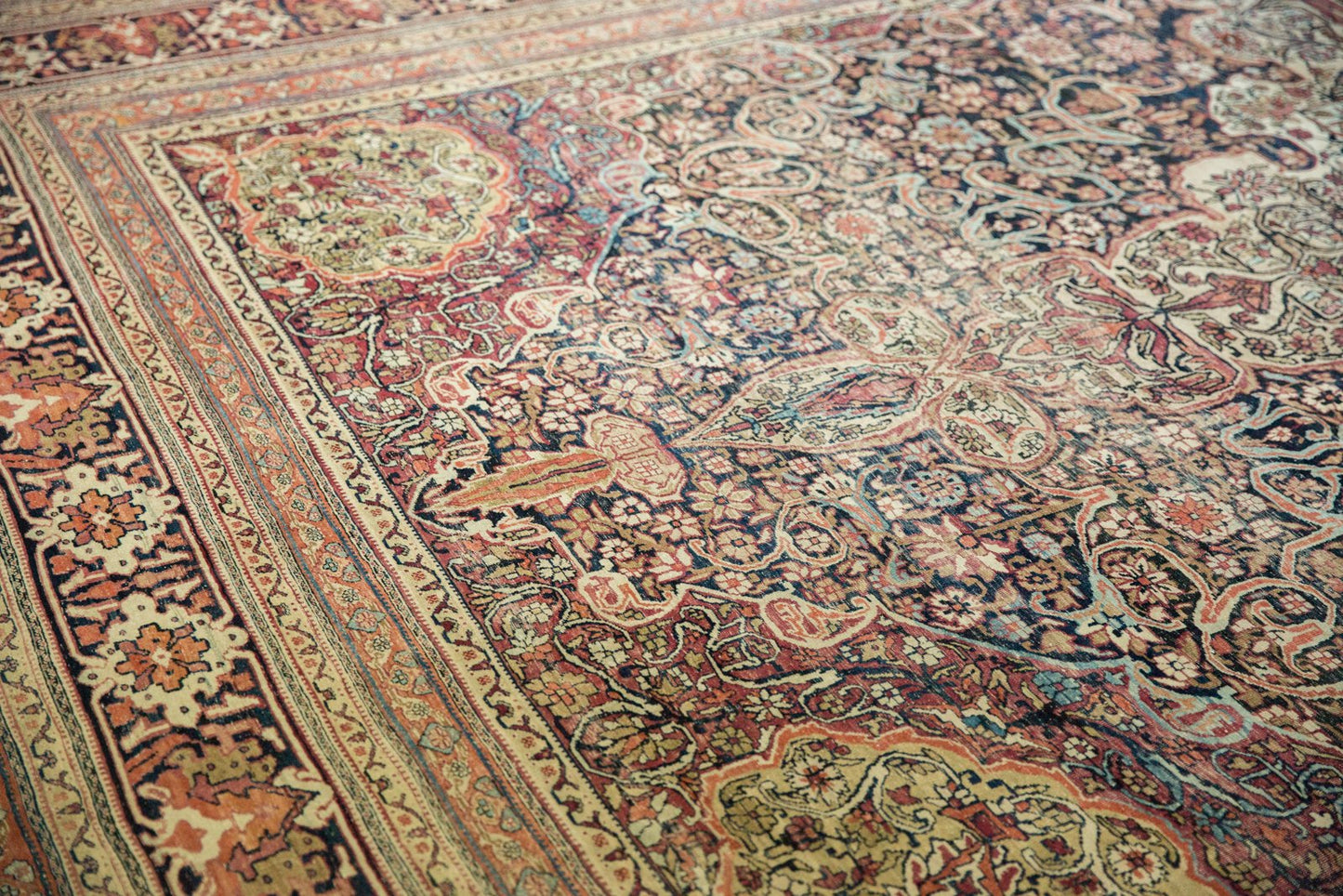 10.5x16.5 Antique Kermanshah Carpet