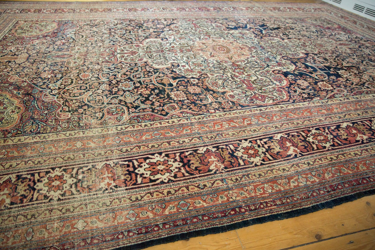 10.5x16.5 Antique Kermanshah Carpet