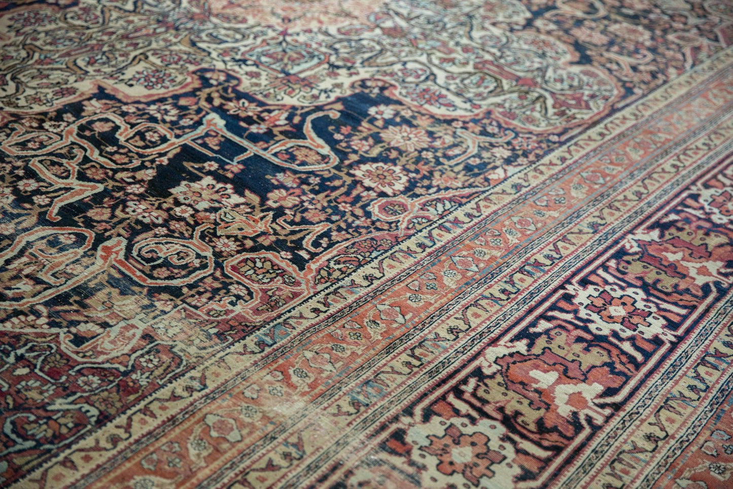 10.5x16.5 Antique Kermanshah Carpet