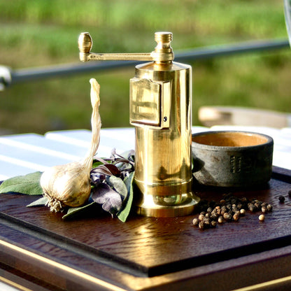 Rune-Jakobsen Design - The original 'Chefs Mate' - 5.3" brass pepper grinder