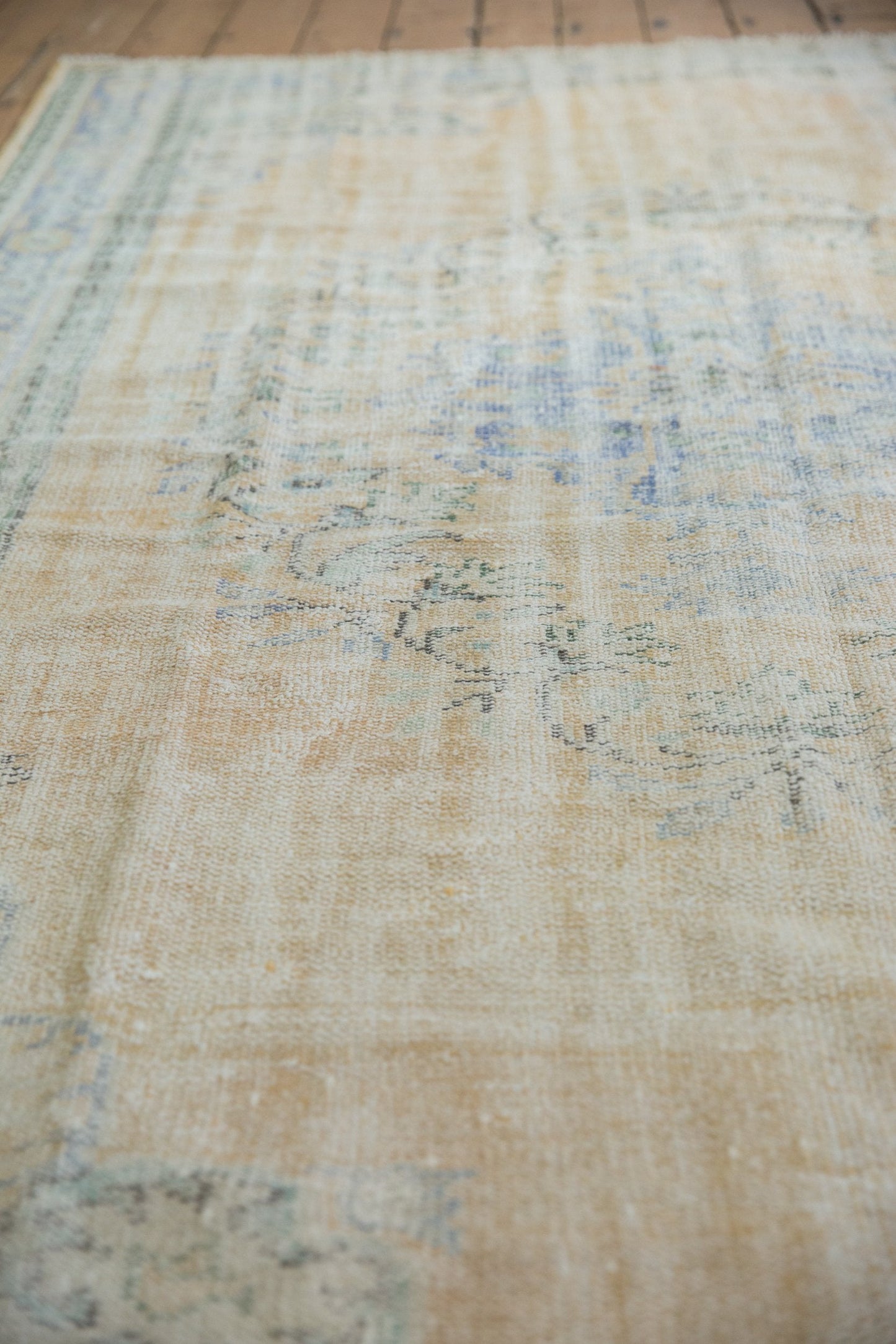 6x9.5 Vintage Distressed Oushak Carpet