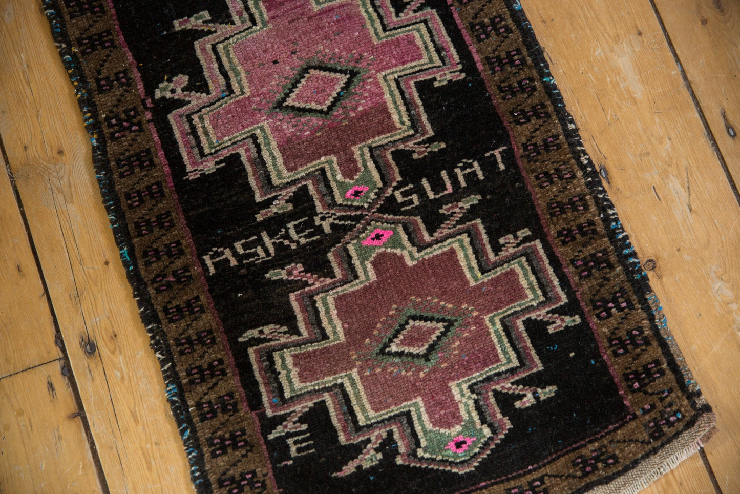 1.5x2.5 Vintage Distressed Oushak Rug Mat