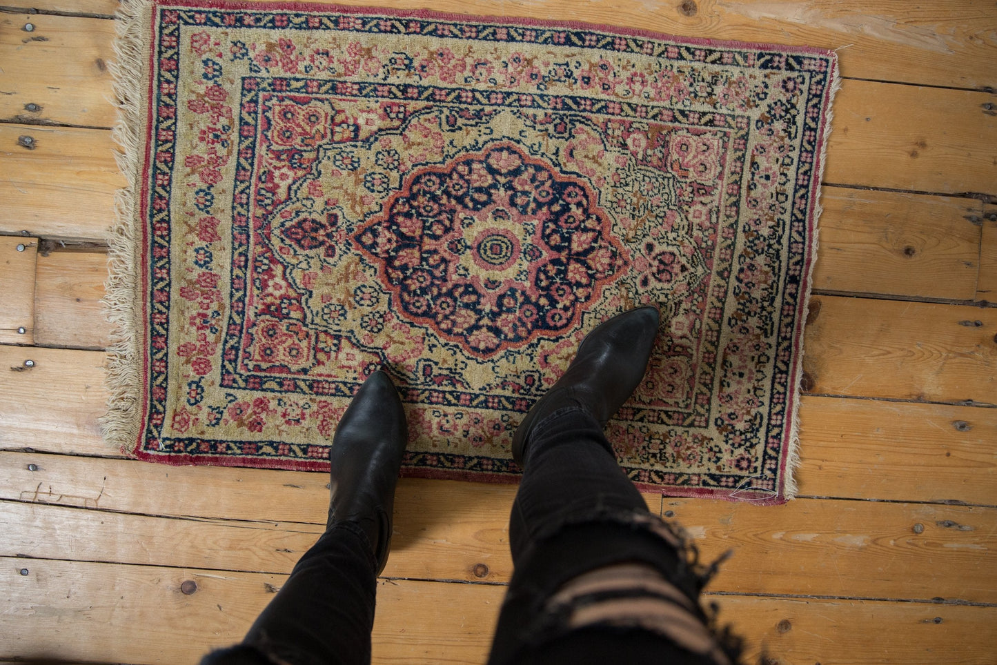 2x3 Antique Kerman Rug Mat