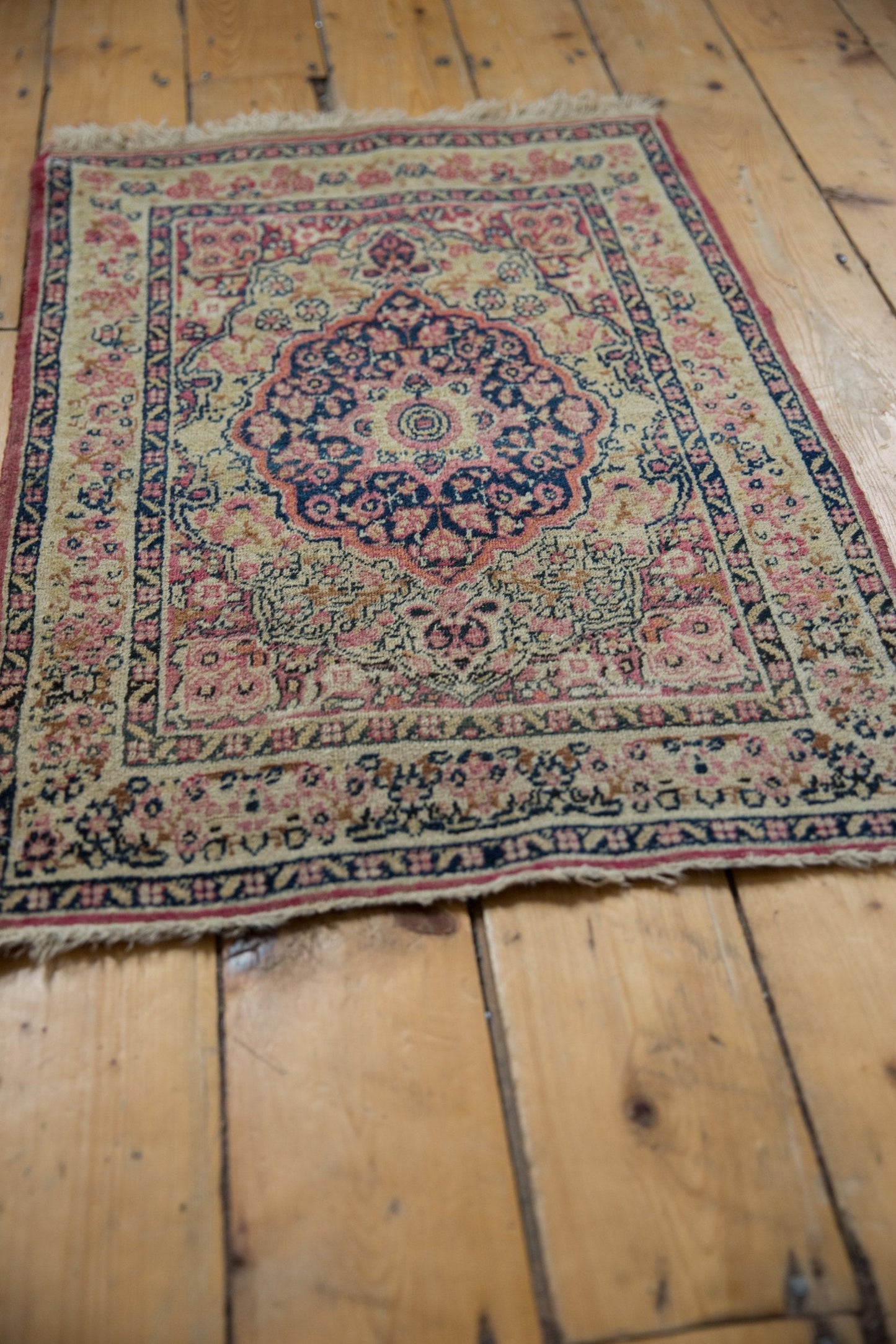 2x3 Antique Kerman Rug Mat