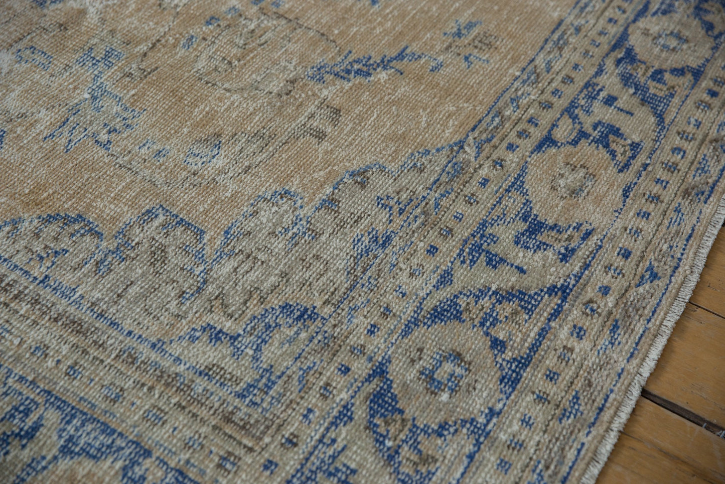 7.5x9 Vintage Distressed Oushak Carpet