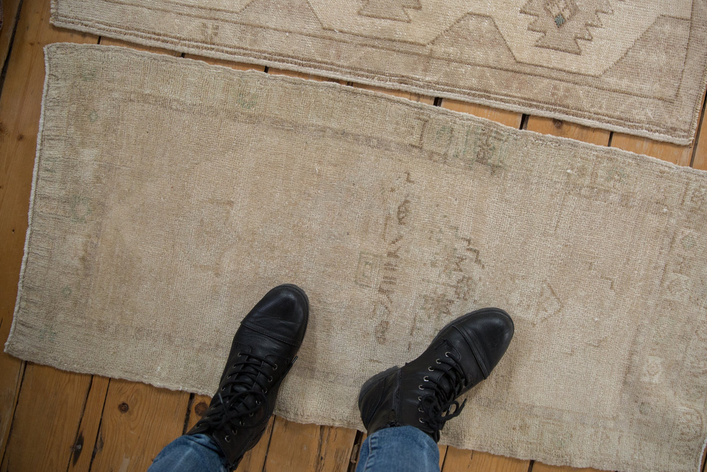 1.5x3.5 Vintage Distressed Oushak Rug Mat Runner