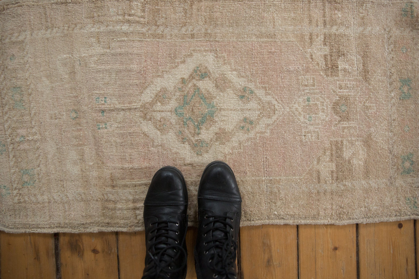 1.5x3.5 Vintage Distressed Oushak Rug Mat Runner