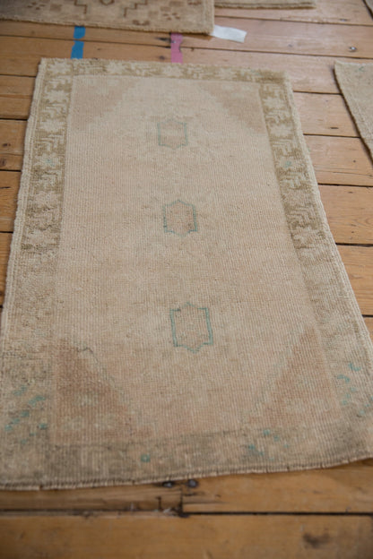 1.5x3 Vintage Distressed Oushak Rug Mat