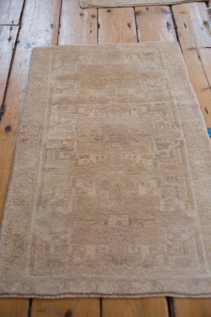 1.5x2.5 Vintage Distressed Oushak Rug Mat
